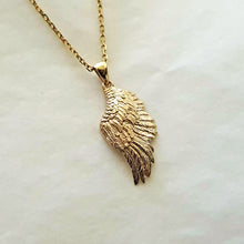 Load image into Gallery viewer, 14k 18k gold angel wing pendant necklace 1 Medium
