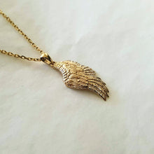 Load image into Gallery viewer, 14k 18k gold angel wing pendant necklace 1 Medium