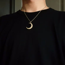 Load image into Gallery viewer, 14k 18k gold crescent moon necklace pendant
