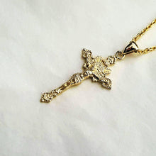 Load image into Gallery viewer, 14k 18k gold crucifix pendant necklace 3 Medium 34mm