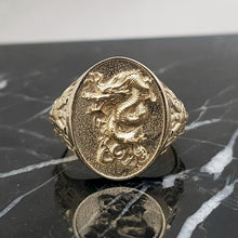 Load image into Gallery viewer, 14k 18k gold oval korean dragon ring 3