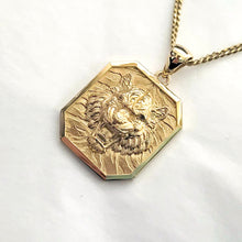 Load image into Gallery viewer, 14k 18k gold tiger pendant necklace 1