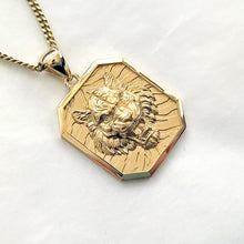 Load image into Gallery viewer, 14k 18k gold tiger pendant necklace 1