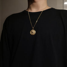 Load image into Gallery viewer, 14k 18k gold medusa necklace pendant 1 for men
