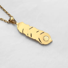 Load image into Gallery viewer, 14k 18k gold men&#39;s feather pendant necklace
