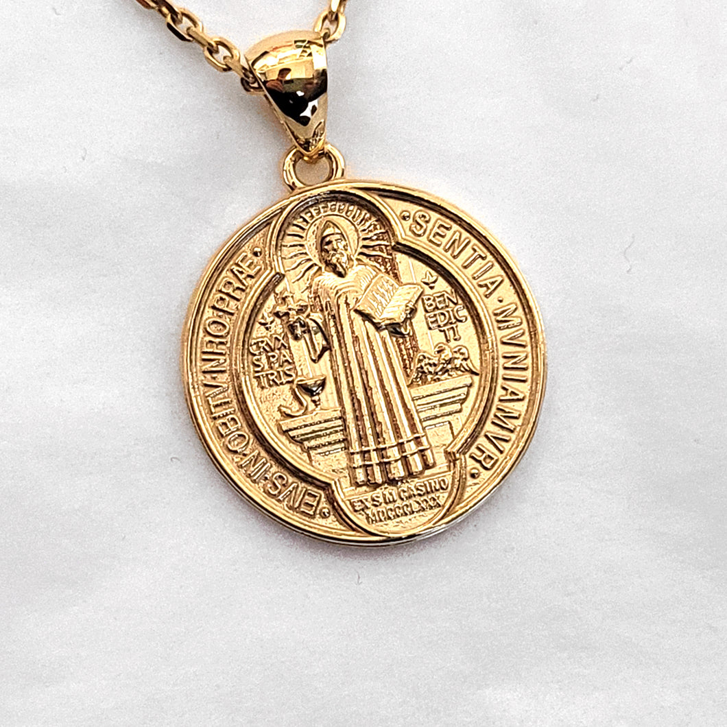 saint Benedict medal necklace in 14k and 18k gold for men
