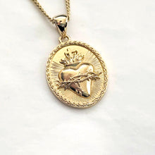 Load image into Gallery viewer, 14k 18k gold sacred heart of Jesus pendant necklace
