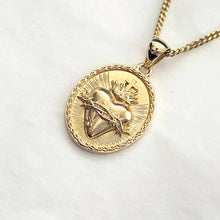 Load image into Gallery viewer, 14k 18k gold sacred heart of Jesus pendant necklace
