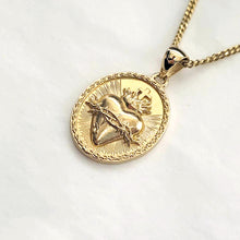 Load image into Gallery viewer, 14k 18k gold sacred heart of Jesus pendant necklace
