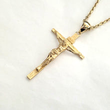 Load image into Gallery viewer, 14k 18k gold crucifix pendant necklace 1 Large 40mm
