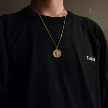 Load image into Gallery viewer, 14k 18k gold circle compass pendant necklace
