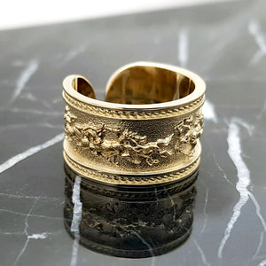 14k 18k gold wide galloping horses ring