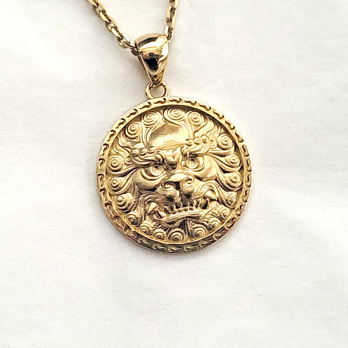 men's Haetae Korean lion pendant necklace in 14k and 18k gold, with a circular shape