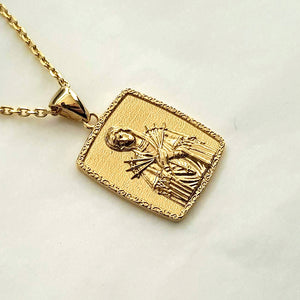 14k 18k gold our lady of sorrows Virgin Mary necklace pendant 5